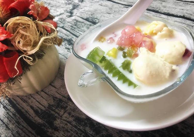 Món chè Thái sầu riêng được rất nhiều bạn trẻ ưa chuộng